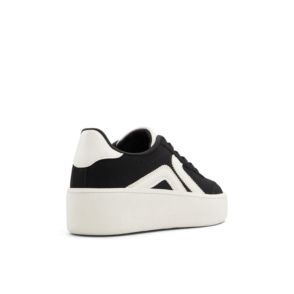 Alixe Low-Top Sneakers – Call it Spring